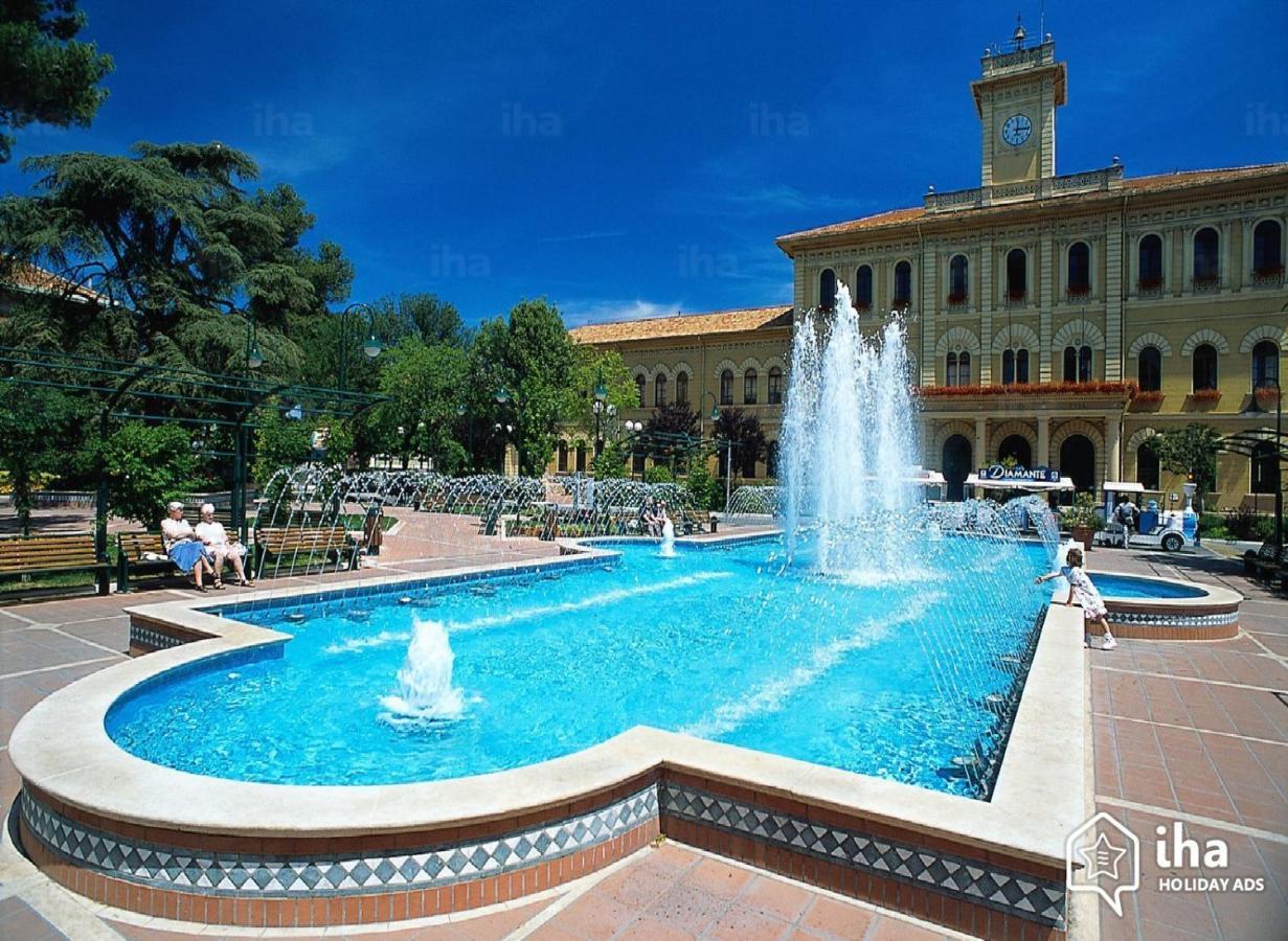 Hotel Principe Cattolica Exterior foto